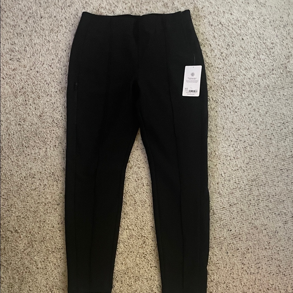 Athleta women’s Classic Black  Pants